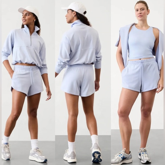 Athleta Seasoft Mid Rise 4" Short - Picture 1 of 3